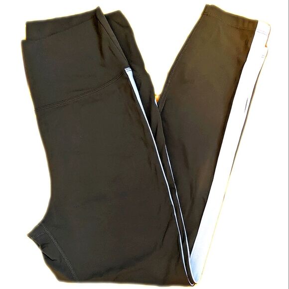 ZYIA Active (8-10) olive army green leggings w/ white trim, crop length - Picture 1 of 5